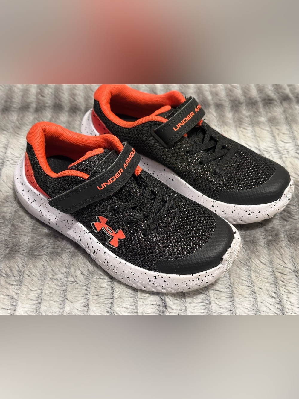 Under Armour Boys Surge 4 AC Running Shoes
Size 13K